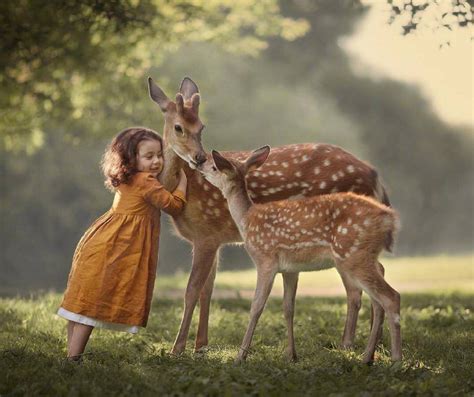 40张孩子与动物在一起的照片 来自世界各地摄影师的作品 - 第19页