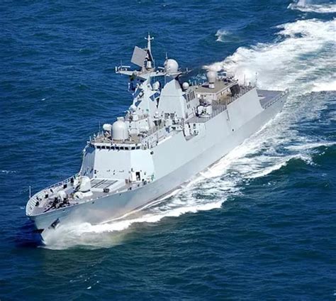 日本与三菱重工签订建造新型多用途护卫舰合同