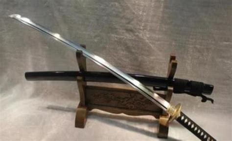 普京赠安倍的日本武士刀17日将首次公开亮相
