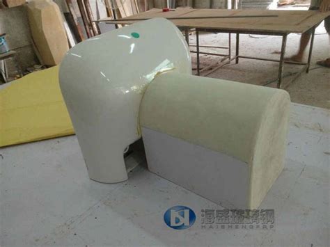 玻璃钢造型报价 - 深圳市温顿艺术家具有限公司
