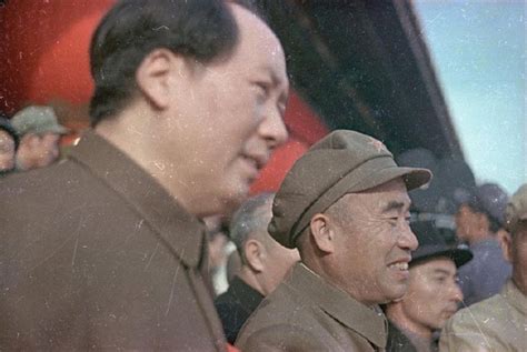 老纪录片《开国大典》，重温1949年新中国成立的激动时刻！_新浪新闻