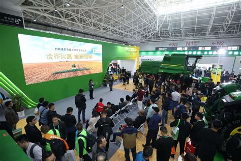2016武汉国际农机展五征集团产品风采-农机图片-农机通