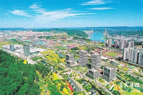 “中国白酒之都”+“动力电池之都” 长江首城宜宾崛起两个世界级产业集群--四川经济日报