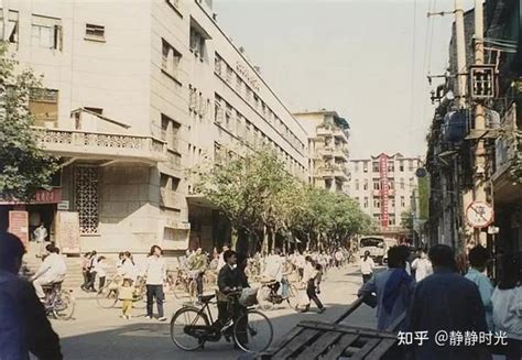 25年前梧州老照片流出，“小香港”原来是这么的繁荣..._年代_电话_进行