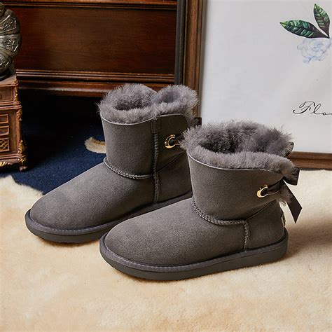 澳洲FURONE UGG新款儿童羊皮毛一体冬季男女雪地靴棉鞋保暖短靴子-阿里巴巴