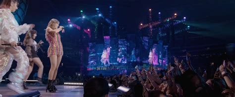 泰勒.斯威夫特 举世盛名 Taylor Swift Reputation 巡回演唱会《BDMV 14.2G》 - 蓝光演唱会