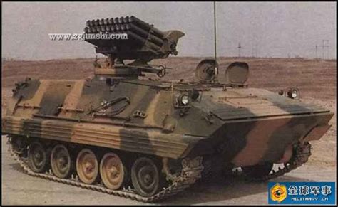 国产经典：PHZ89型122毫米多管自行火箭炮系统_mm