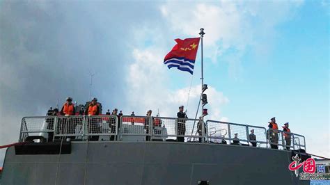 中俄“海上联合2017”军演 中方舰艇抵波罗的斯克_凤凰军事