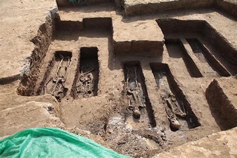 滑县发现大型古墓，发掘现场曝光！