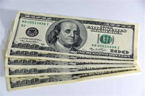 1美元兑多少人民币（2023年3月21日）-美元汇率 - 南方财富网