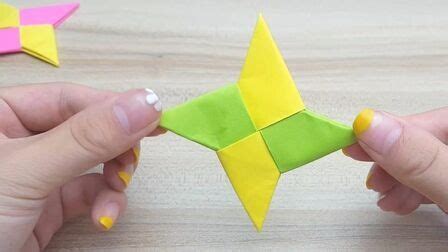 2分钟学会飞镖的折法，4角飞镖手工折纸教程