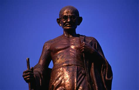 圣雄甘地的社会七宗罪是指哪些？_百度知道