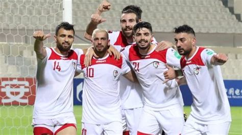 国足对阵叙利亚：客场变主场