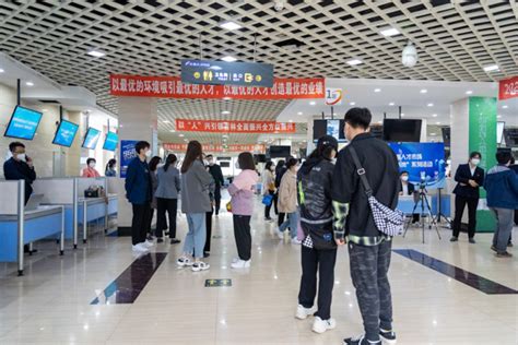 直击现场！长春人才市场12日正式恢复-中国吉林网