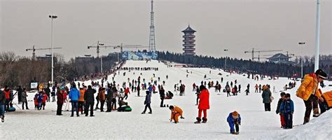 潍坊市安丘市十大著名旅游景点 上榜,第一是安丘青云山民俗游乐园_排行榜ABC