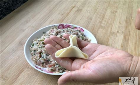 教你饺子的这3种花式包法，慢动作，好看还煮不破，一看就能学会
