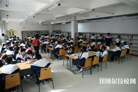 灵寿县职业技术教育中心