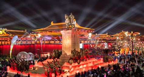 这次西安点大赞！大唐不夜城，民俗美食演艺人气火爆西安年最中国