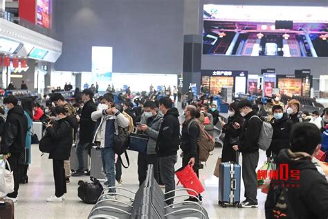 柳州火车站人从众众众……今天，正式开始！_澎湃号·媒体_澎湃新闻-The Paper