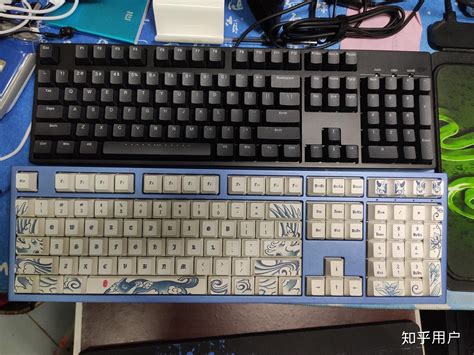 工厂直销狼途真机械键盘电竞办公电脑键盘发光游戏青轴机械键盘-阿里巴巴