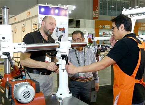 “第十六届国际木工机械及家具生产设备展览会”在北京盛大开幕 _www.isenlin.cn