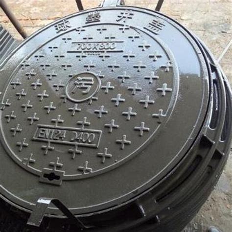 批发球墨铸铁井盖厂 雨水污水重型E600井盖 700*800圆形铸铁井盖-阿里巴巴