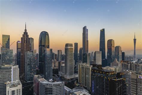 武汉城市建筑群夜晚建筑居民楼航拍摄影图配图高清摄影大图-千库网