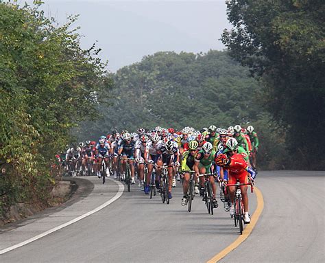 赛事发布 2020环千岛湖国际公路自行车赛 报名啦~|千岛湖|骑行|公路自行车赛_新浪新闻