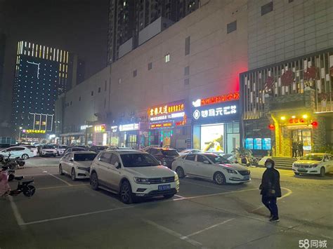 武汉中百仓储应城店重装开业现场图片一览_联商网