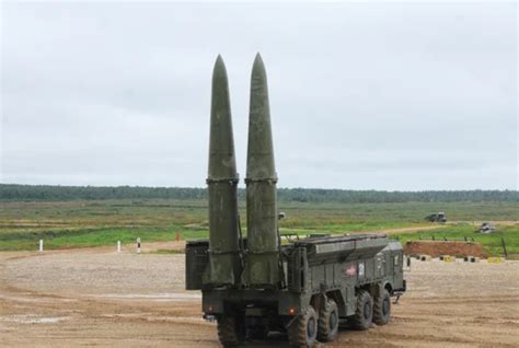 俄媒：俄将保留对白俄罗斯境内战术核武器的控制权 - 新华网客户端