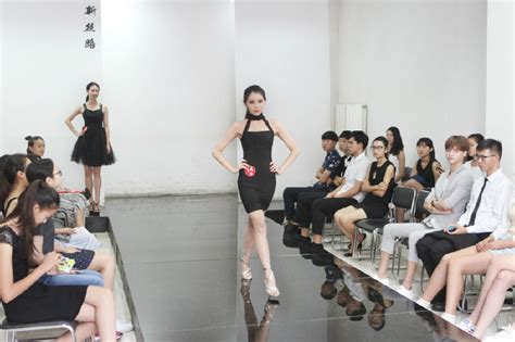 2016年北京新丝路模特学校暑期班第二期毕业学生考试_新时代模特学校 | 新时代中国模特培训基地