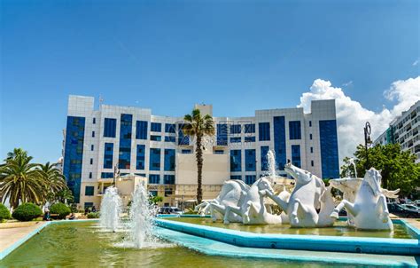 阿尔及利亚首都阿尔及的喷泉和高清图片下载-正版图片503072357-摄图网