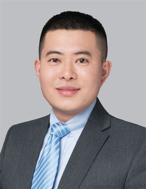 张健龙 - 专业人员列表 - 上海市海华永泰律师事务所