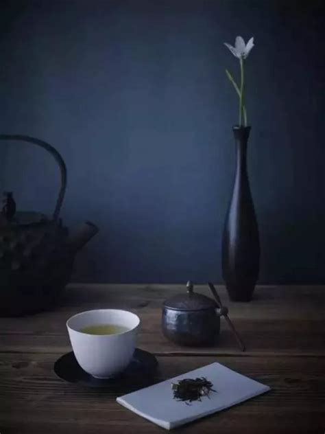 焚香喝茶静心的诗句,品茶闻香的禅意句子,一杯茶一缕香禅意_大山谷图库