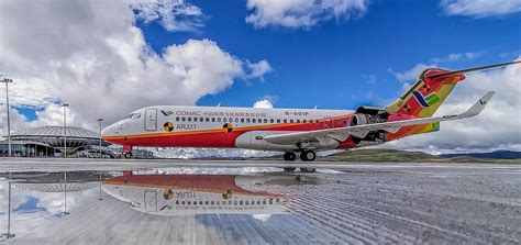 国产客机ARJ21飞机正式入编国航、东航、南航机队