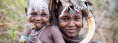 世界土著人民国际日 - 国际节日/纪念日