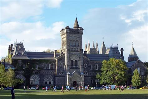 多伦多大学University of Toronto_2019申请条件_学校环境