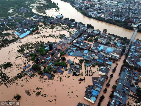 成都蒲江遭大暴雨 14082人受灾洪水淹没村庄