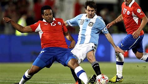 【每日体坛视频】巴萨官方致敬克鲁伊夫 世预赛智利阿根廷重演美洲杯决|界面新闻 · 体育