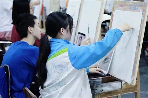 美术设计学院学生作品参加陕西高校首届艺术·设计学院作品联展-渭南师范学院新闻网