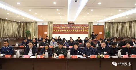 3月7日，邓州市副市长吕志刚陪同河南省住建厅相关领导莅临穰东镇调研特色小城镇建设。
