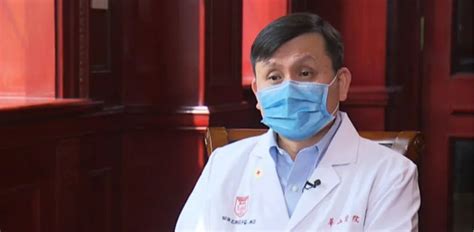 听张文宏谈中医，他的“中医观”很科学|张文宏|中医_新浪新闻