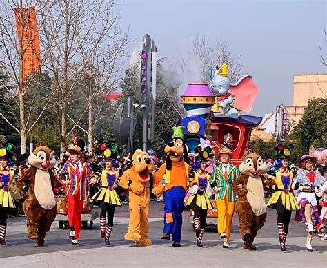 迪士尼三人行套票不能改期不能退票 ，上海消保委建议更加人性化 - 周到