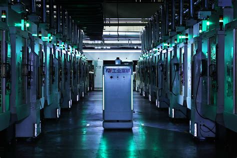 晶华新能源 黑灯工厂“AI”加持 助力中国2060碳中和 - 盖锡新能源—国内新能源专业资讯平台