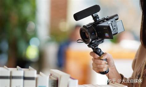 让Vlog拍摄更轻松：索尼4K摄像机AX60-影像中国网-中国摄影家协会主办