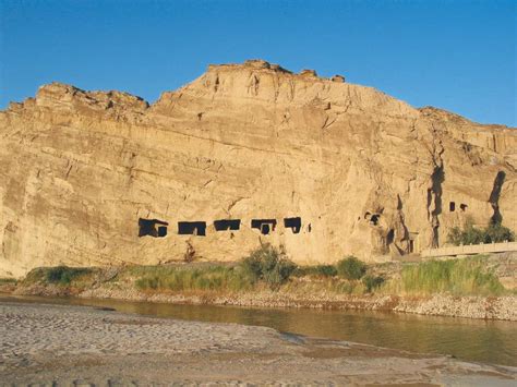 打卡新疆| 驰名中外的艺术瑰宝： 库木吐喇千佛洞