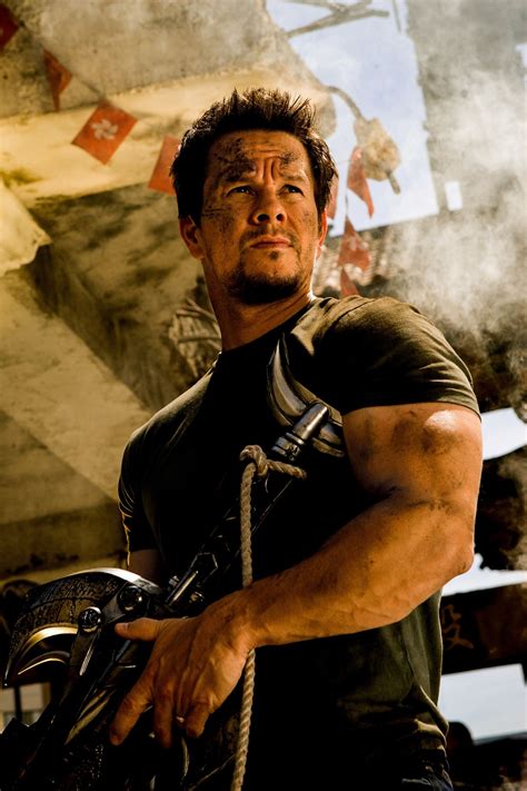 变形金刚4-绝境重生-男主角Mark Wahlberg马克・沃尔伯格剧照壁纸-欧莱凯设计网