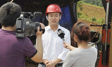 湖北省电视台记者为我所采访 -湖北省地质局第八地质大队