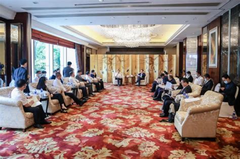 第二届中国•营口人力资源服务行业促进会议在辽宁营口举办