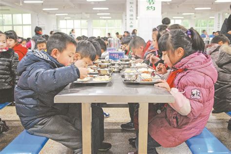 学生用餐收费标准公示 - 杭州市十三中教育集团